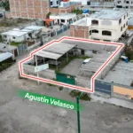 Terreno esquinero en Celiano Monge